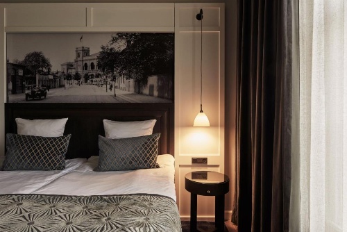 Ascot Hotel image 10